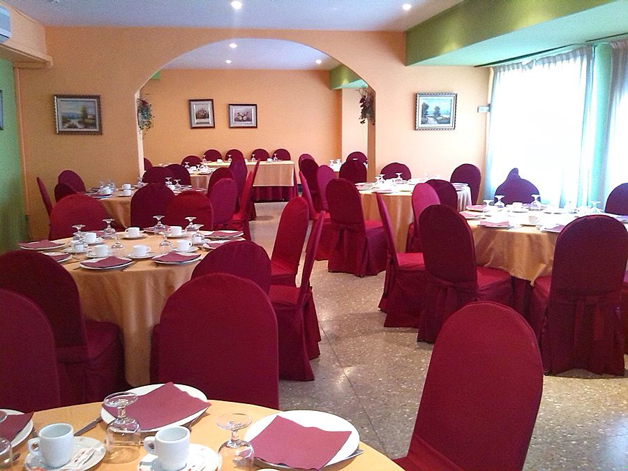 Hotel Perales Талавера-де-ла-Рейна Экстерьер фото